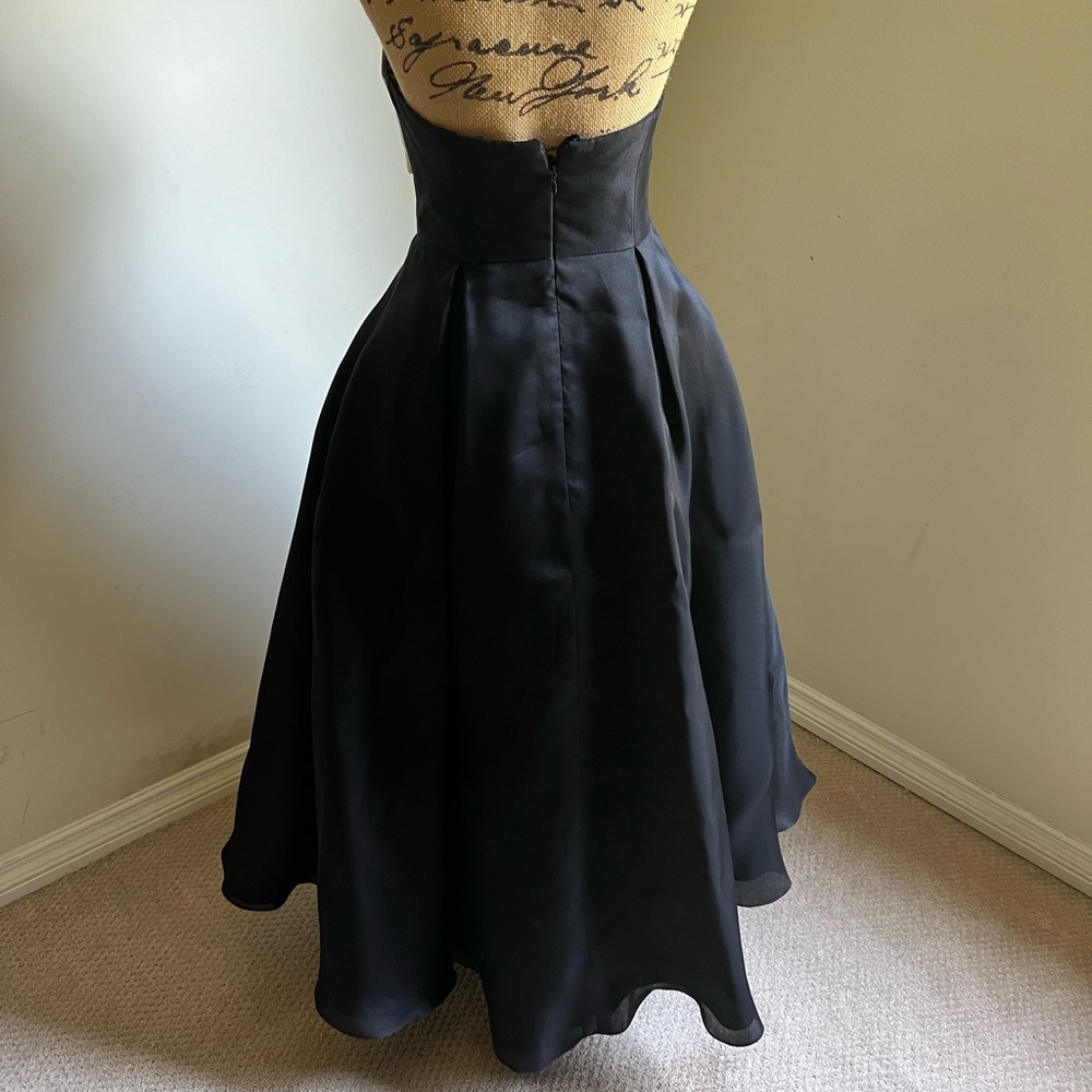 🖤SOLD🖤Carolina Herrera Sweetheart Neck Strapless Silk Faille Ballgown BLACK - Picture 12 of 17